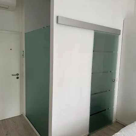 מלון Barbarossa Stadtmitte 3*