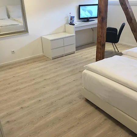 Barbarossa Stadtmitte Отель 3*