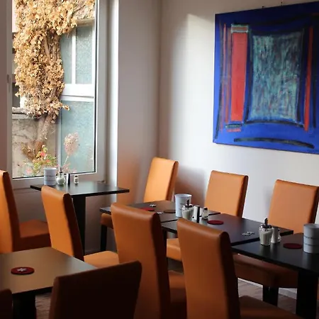 Barbarossa Stadtmitte 3*