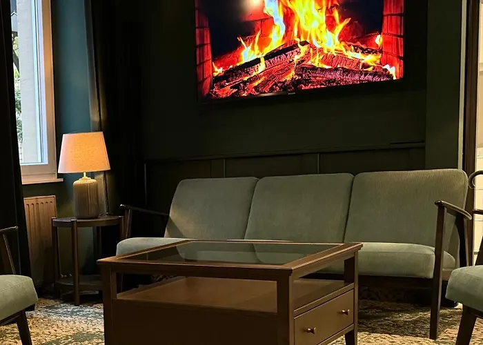 Hotel Barbarossa Stadtmitte 3*