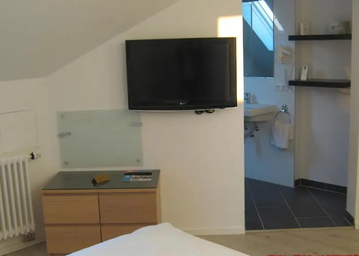 Barbarossa Stadtmitte Hotell