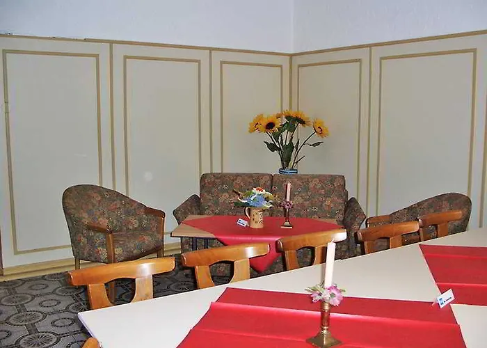 Hotel Barbarossa Stadtmitte 3*