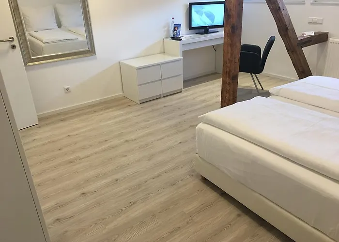 Barbarossa Stadtmitte Hotel 3*