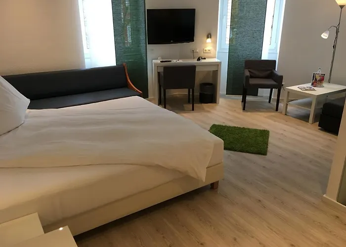 Barbarossa Stadtmitte Hotel