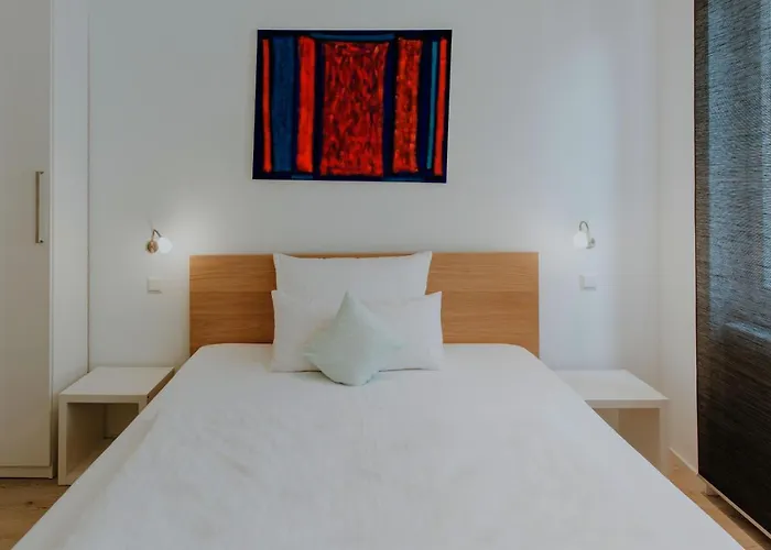 Barbarossa Stadtmitte Hotel